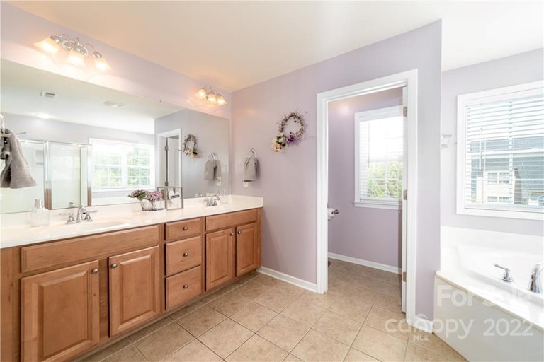 Photo 24 of 32 - 7808 Whisperingwood Dr, Harrisburg, NC 28075
