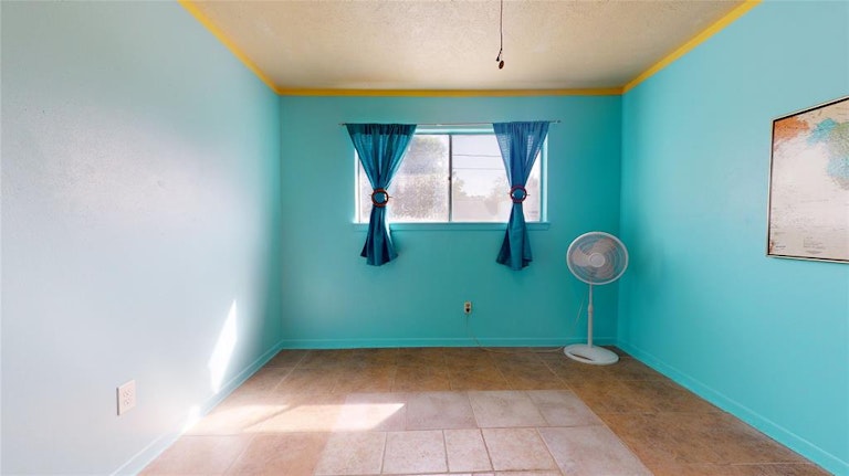 Photo 29 of 48 - 10811 Sagevale Ln, Houston, TX 77089
