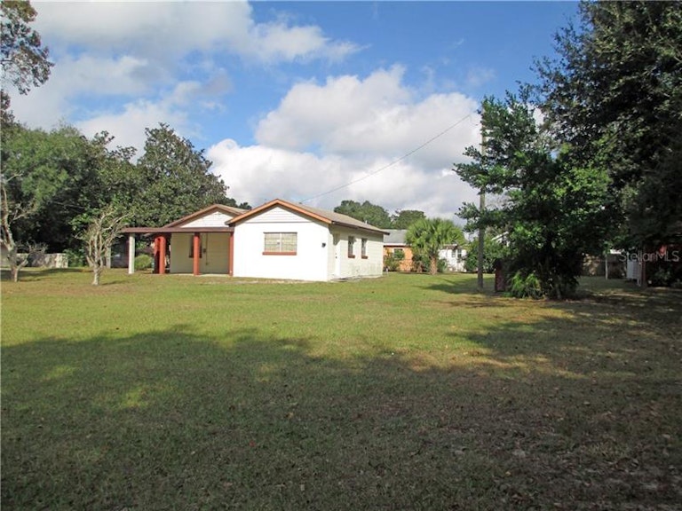 Photo 2 of 13 - 1538 King Ave, Lakeland, FL 33803