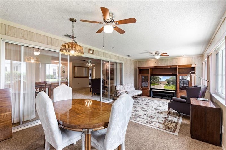 Photo 19 of 65 - 6144 Muirfield Ct, Spring Hill, FL 34606