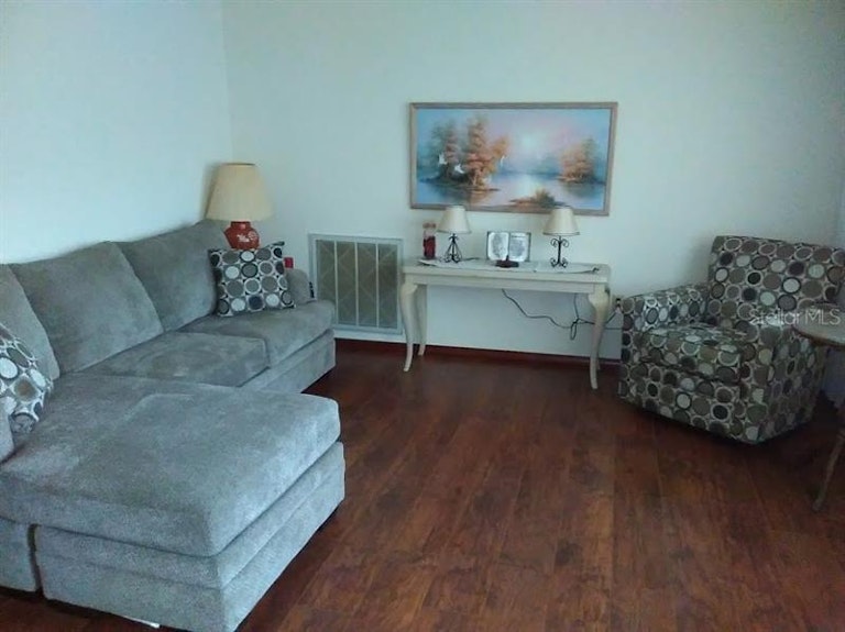 Photo 2 of 18 - 8615 Zane Ln, Port Richey, FL 34668