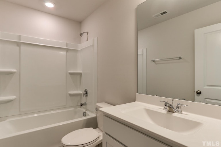 Photo 27 of 32 - 108 Maple Grove Ln, Durham, NC 27703