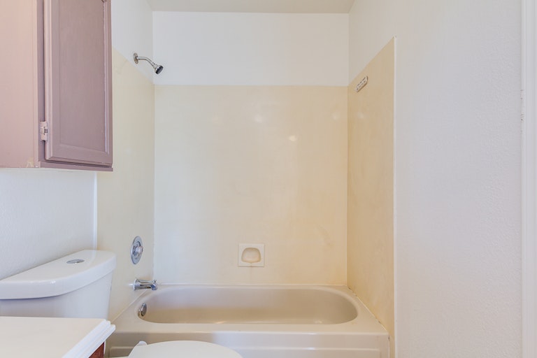Photo 16 of 26 - 630 E Jensen St #152, Mesa, AZ 85203