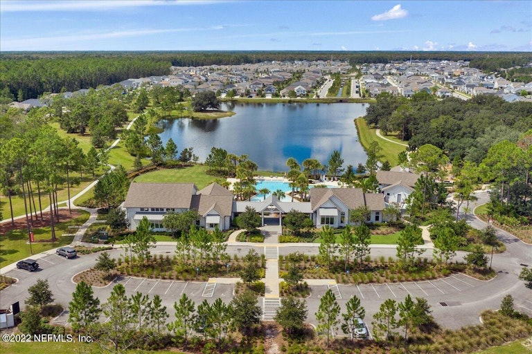 Photo 31 of 33 - 1067 Trailmark Dr, Saint Augustine, FL 32092
