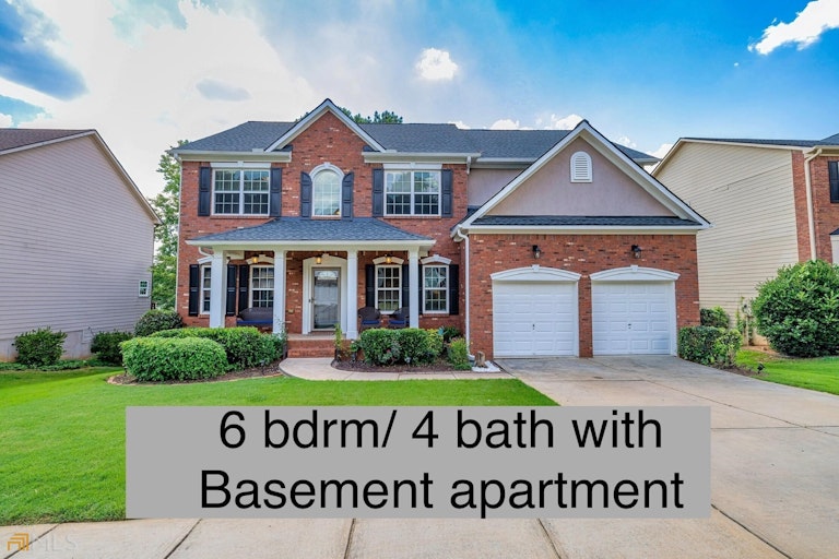 Photo 1 of 61 - 11 Rockridge Dr, Newnan, GA 30265