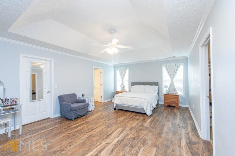 Photo 11 of 19 - 3296 Bridle Brook Dr, Auburn, GA 30011
