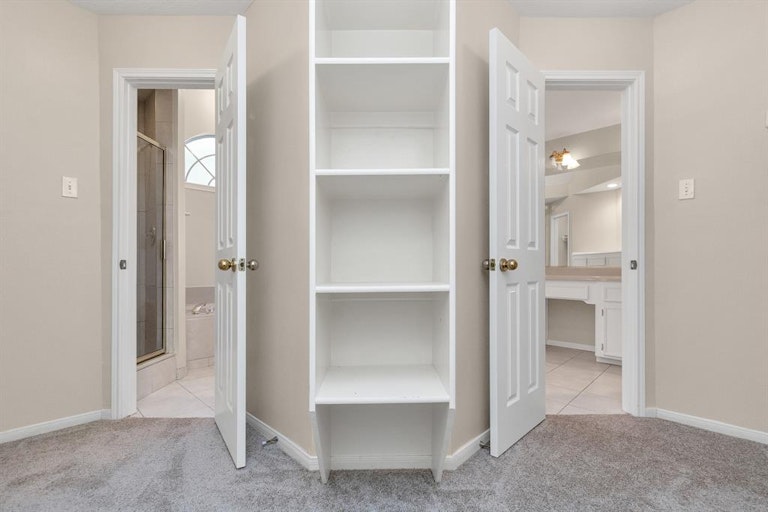 Photo 25 of 33 - 610 Ironwood Dr, Richmond, TX 77406