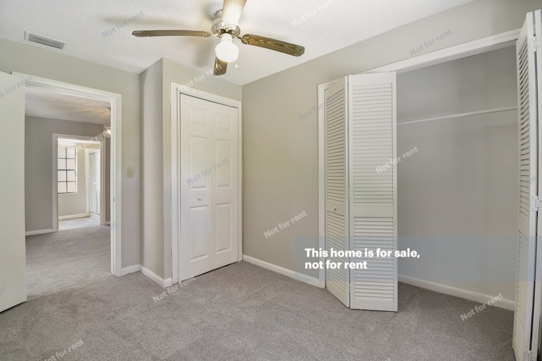 Photo 24 of 29 - 827 Dennison St, Jacksonville, FL 32254