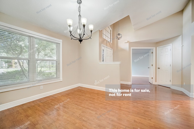 Photo 11 of 34 - 1352 American Elm Dr, Altamonte Springs, FL 32714