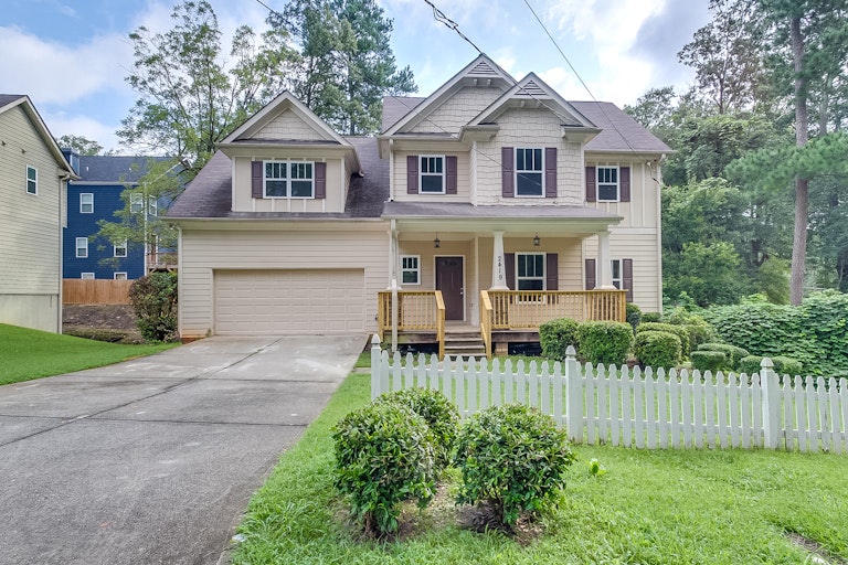 Photo 1 of 39 - 2419 Brantley St NW, Atlanta, GA 30318