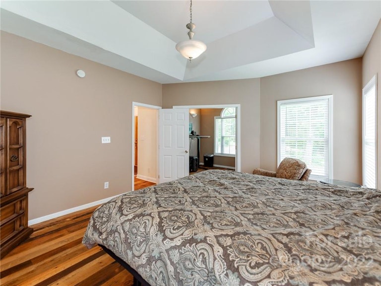 Photo 16 of 30 - 1801 Charles Raper Jonas Hwy, Mount Holly, NC 28120
