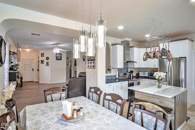 Photo 6 of 15 - 2272 W 22nd Ave, Apache Junction, AZ 85120