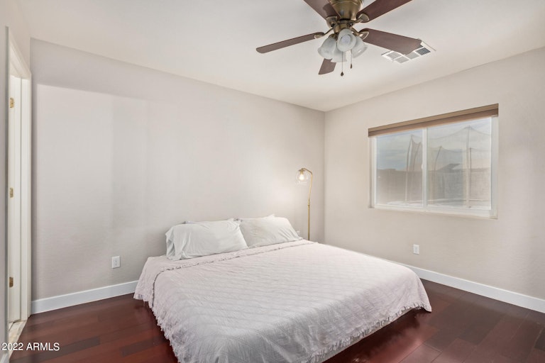 Photo 13 of 25 - 1550 S 228th Ln, Buckeye, AZ 85326