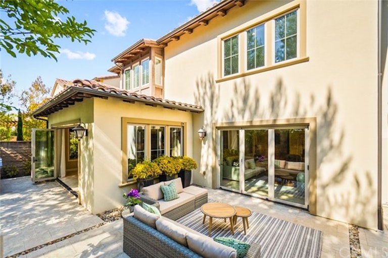Photo 35 of 72 - 34 Shadybend, Irvine, CA 92602