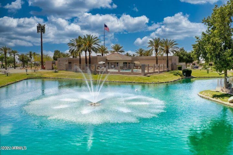 Photo 25 of 25 - 10865 W Ventana Dr E, Sun City, AZ 85373
