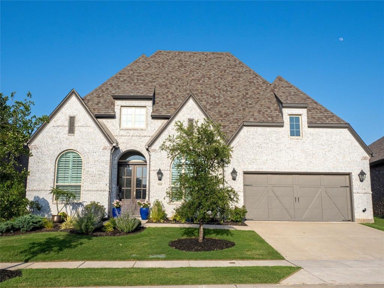 Photo 1 of 33 - 4118 Revard Rd, Celina, TX 75009
