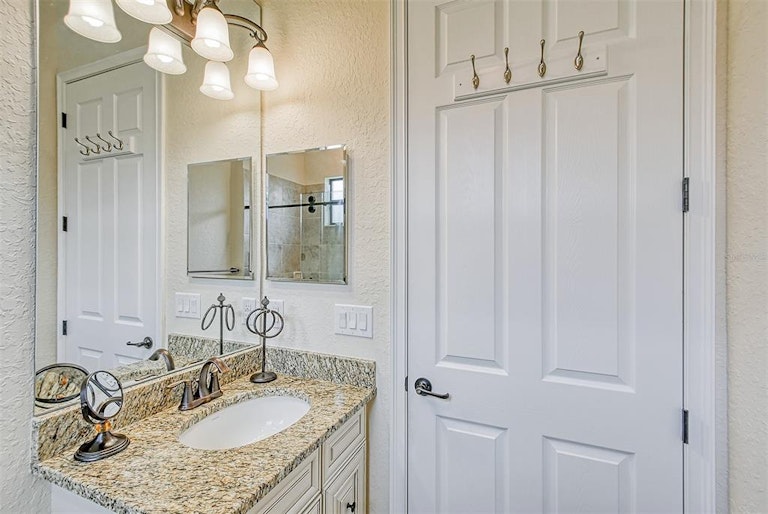 Photo 32 of 94 - 704 Moorings Way, Bradenton, FL 34212