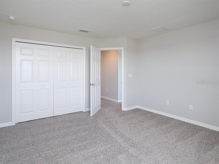 Photo 10 of 24 - 2514 Matterhorn Trl, Davenport, FL 33837