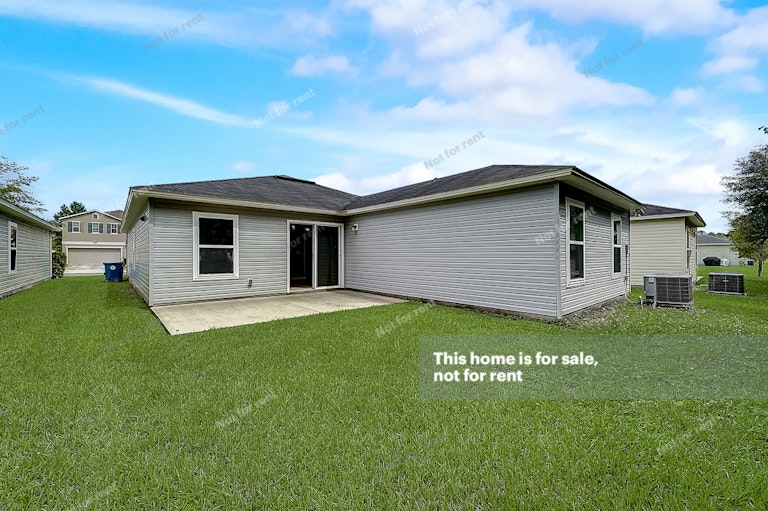 Photo 5 of 26 - 12109 Alexandra Dr, Jacksonville, FL 32218