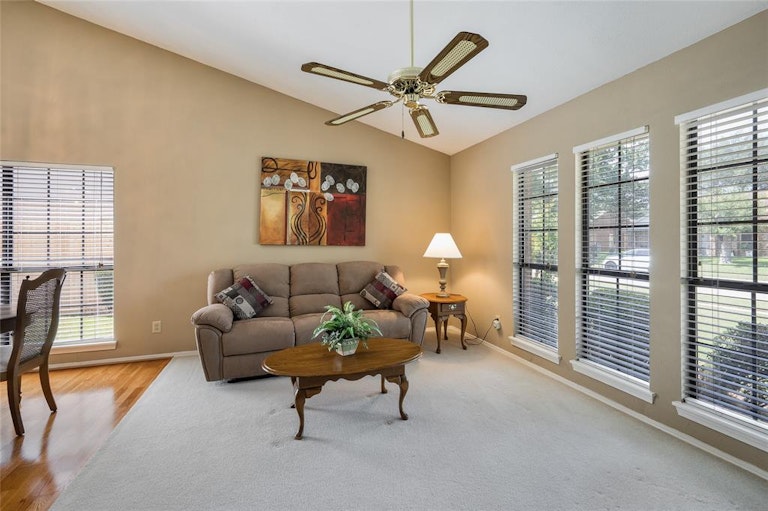 Photo 4 of 24 - 3610 Willowood Dr, Garland, TX 75040
