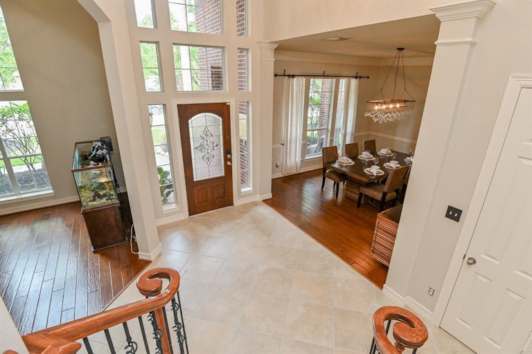 Photo 5 of 45 - 2606 Cottage Creek Ct, Pearland, TX 77584