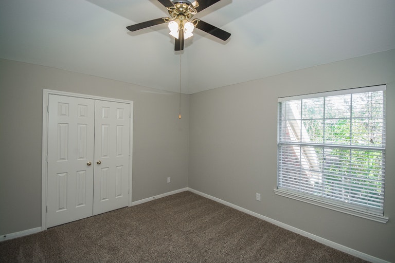 Photo 33 of 44 - 2712 Summerwood Ct, McKinney, TX 75072