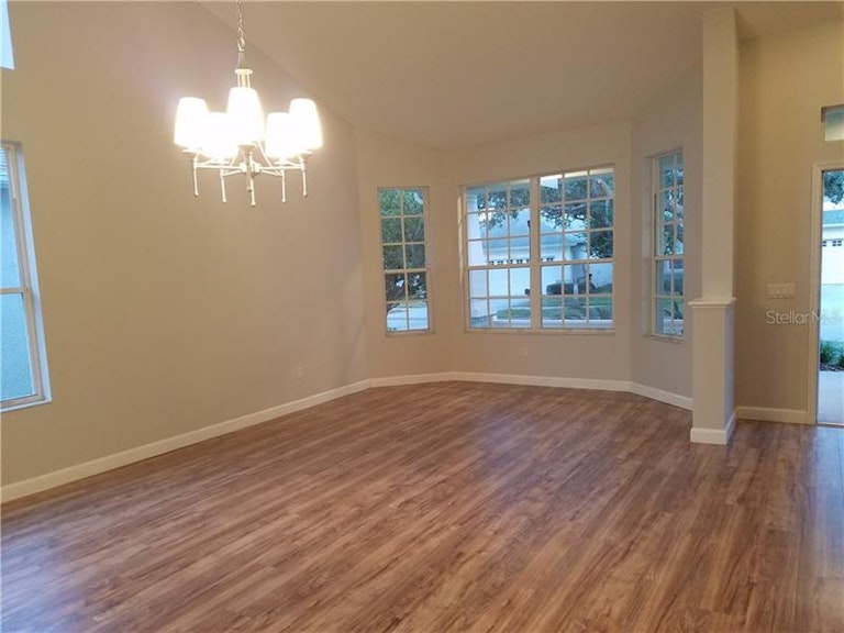 Photo 6 of 25 - 19406 Golden Slipper Pl, Lutz, FL 33558