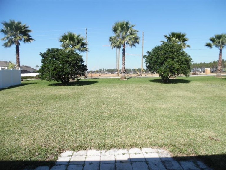 Photo 10 of 10 - 418 Elderberry Dr, Davenport, FL 33897