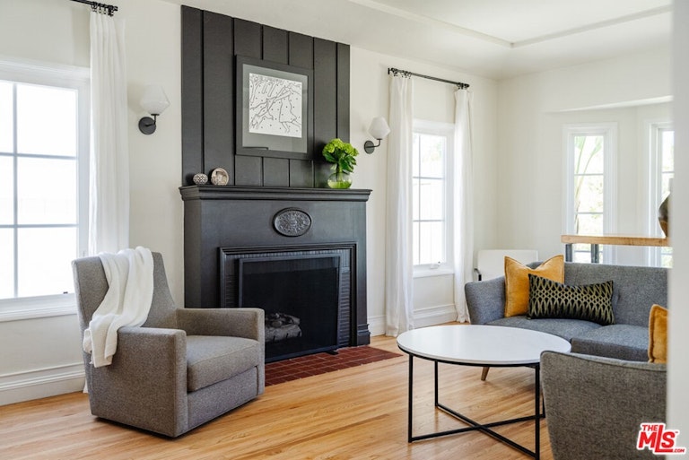 Photo 9 of 50 - 4649 Cartwright Ave, North Hollywood, CA 91602