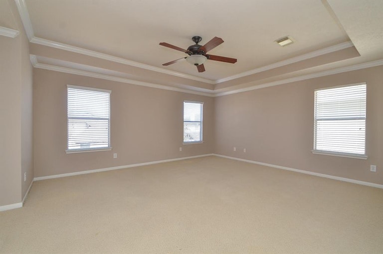 Photo 22 of 34 - 14810 Winterfair Dr, Houston, TX 77082