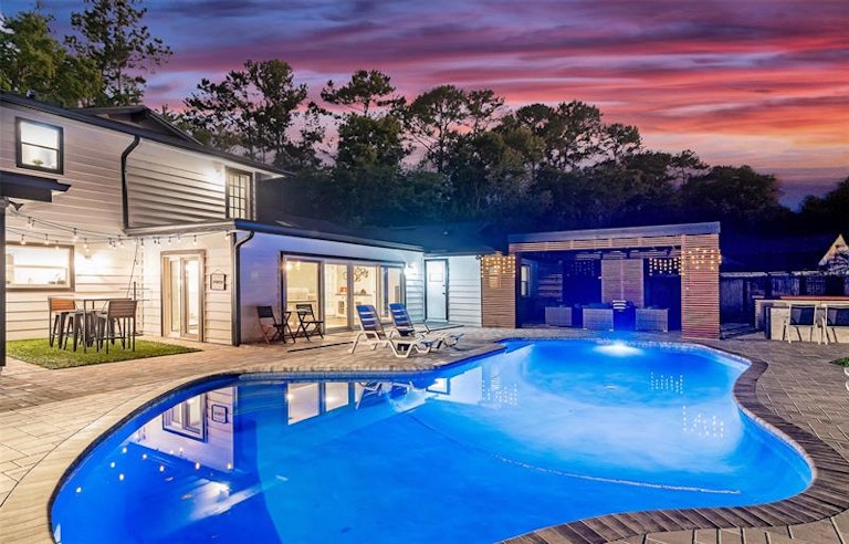 Photo 3 of 51 - 116 Wisteria Dr Unit B, Longwood, FL 32779