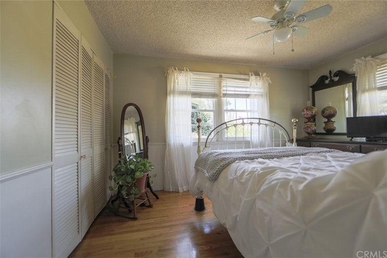 Photo 20 of 59 - 5666 Panama Dr, Buena Park, CA 90620