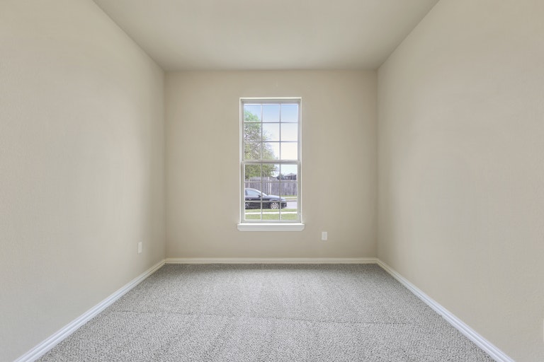 Photo 21 of 26 - 413 Harvard Dr, Glenn Heights, TX 75154