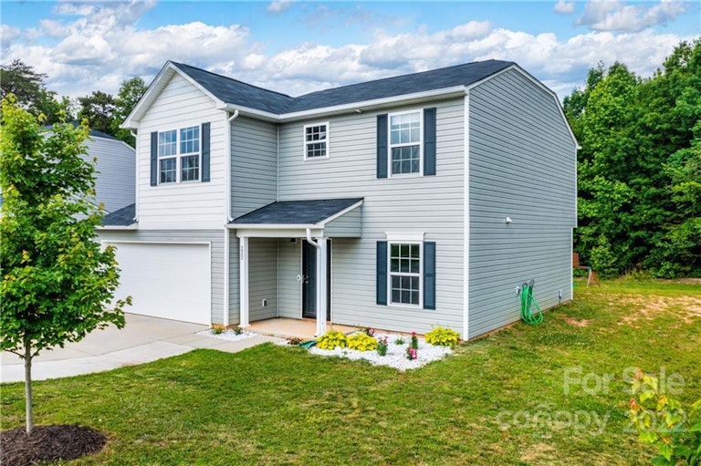 Photo 19 of 21 - 222 Valerie Dr, Lincolnton, NC 28092
