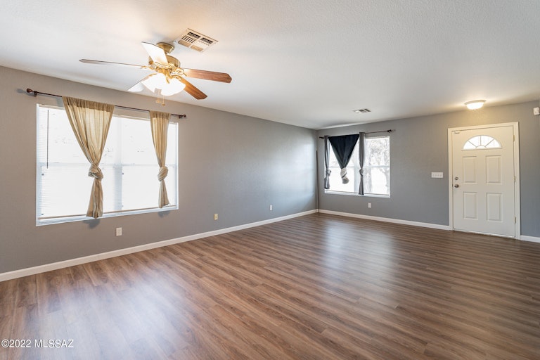 Photo 6 of 36 - 10393 E Marquette St, Tucson, AZ 85747