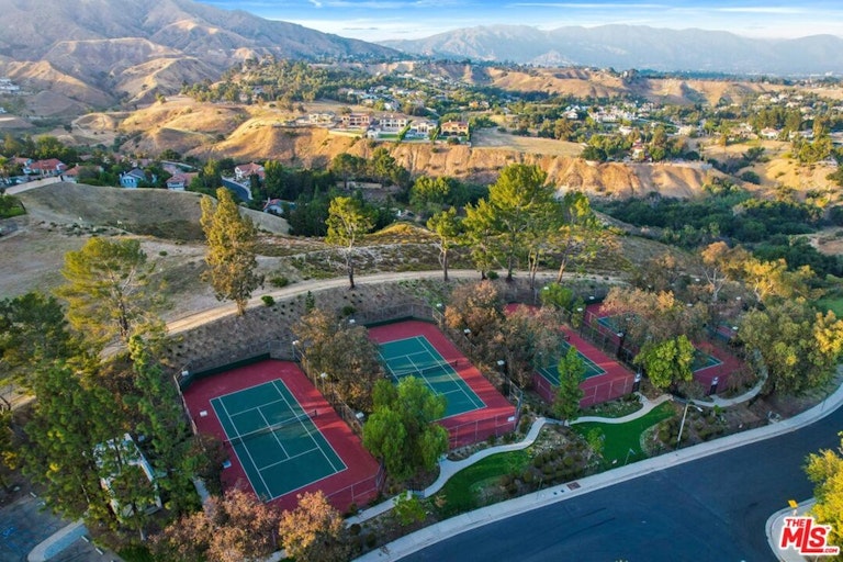 Photo 51 of 53 - 18502 Entrada Ct, Porter Ranch, CA 91326