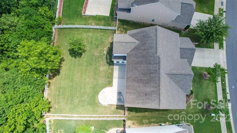 Photo 3 of 32 - 6727 Coral Rose Rd, Charlotte, NC 28277