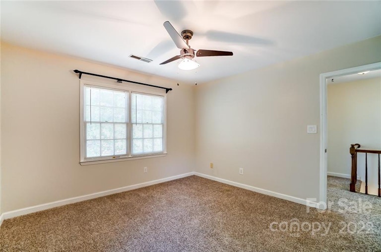 Photo 33 of 46 - 6538 Dougherty Dr, Charlotte, NC 28213