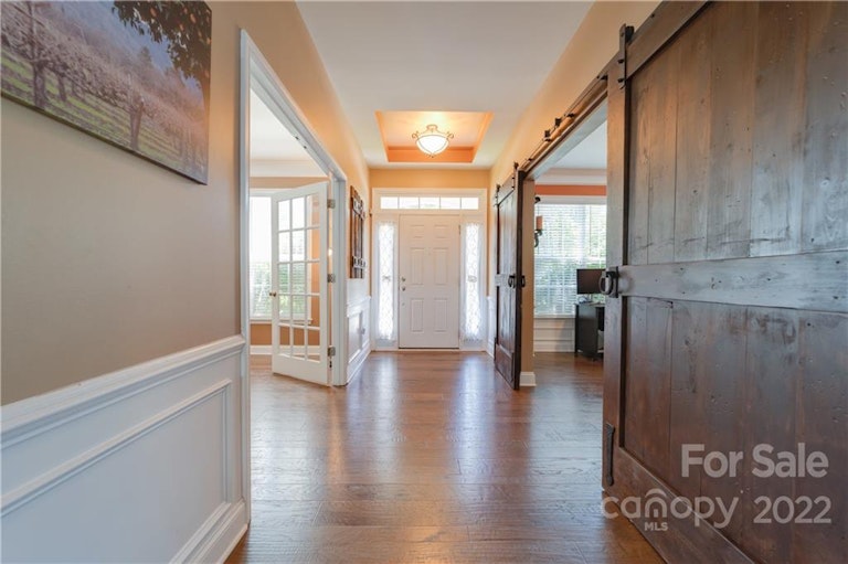 Photo 4 of 32 - 7808 Whisperingwood Dr, Harrisburg, NC 28075