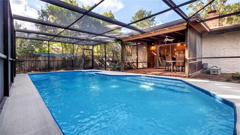 Photo 28 of 38 - 158 Oak Sq S, Lakeland, FL 33813
