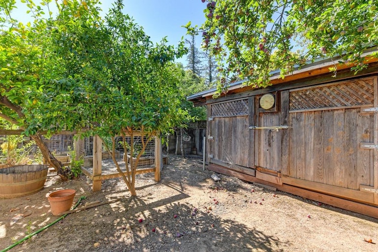Photo 21 of 26 - 10664 Chardonay Dr, Rancho Cordova, CA 95670