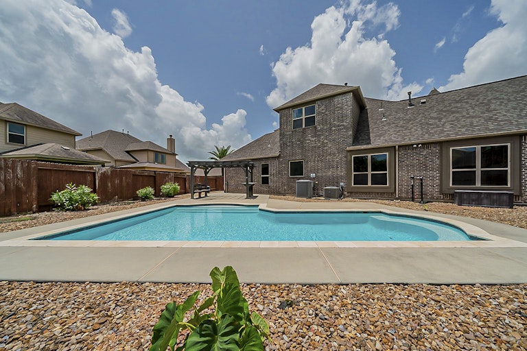 Photo 44 of 45 - 1326 Bastrop Glen Ln, League City, TX 77573