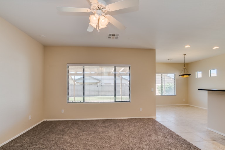 Photo 9 of 28 - 10233 W Wier Ave, Tolleson, AZ 85353
