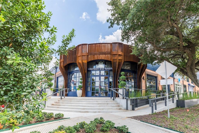 Photo 8 of 13 - 818 Cage St, Houston, TX 77020