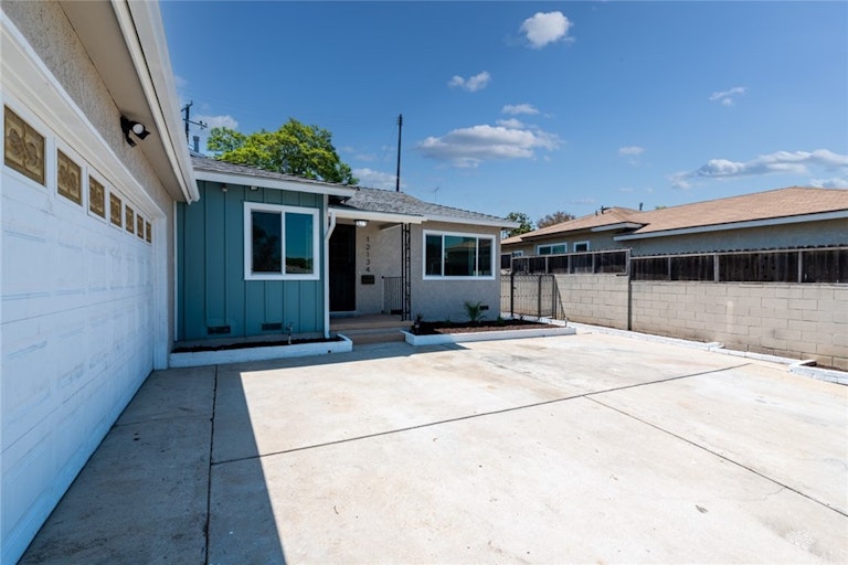 Photo 6 of 27 - 12134 Singleton Dr, La Mirada, CA 90638