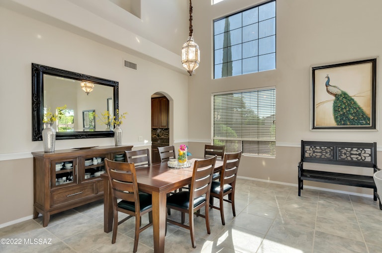 Photo 5 of 34 - 249 W Milbrae Springs Dr, Oro Valley, AZ 85755