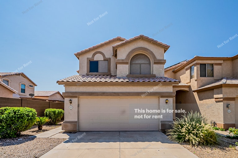 Photo 1 of 28 - 10111 E Capri Ave, Mesa, AZ 85208