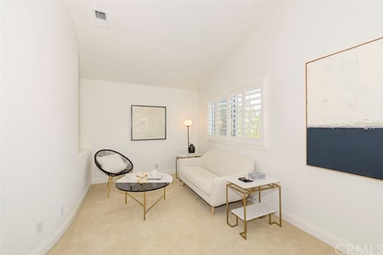 Photo 22 of 50 - 28561 Camelback Rd, Trabuco Canyon, CA 92679