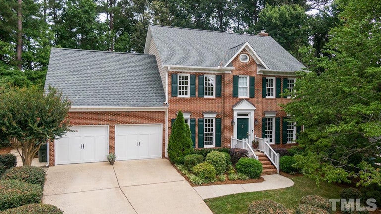 Photo 1 of 41 - 204 Merry Hill Dr, Cary, NC 27518