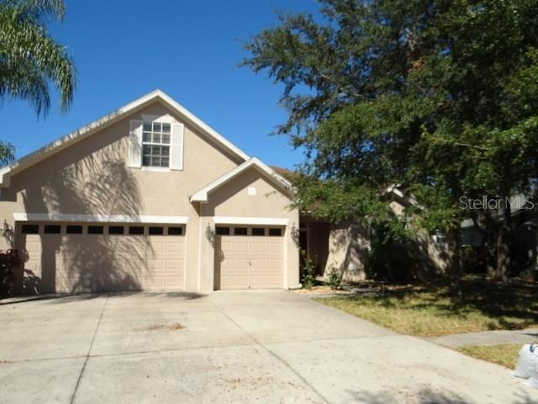 Photo 2 of 22 - 12505 Safari Ln, Riverview, FL 33579